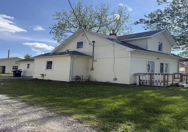 Homes for sale in Frankfort, IN | 1101 W Mcclurg St, Frankfort, IN 46041 | MLS# 202621081