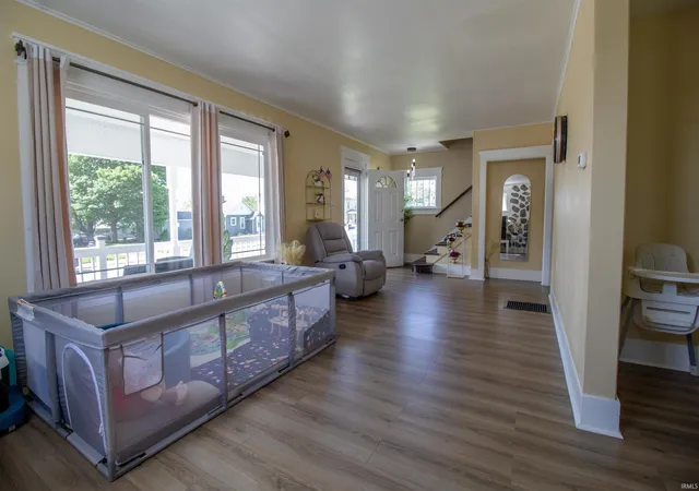 5th image of 1108 W Oak St, Union City, IN 47390 | MLS# 202621084