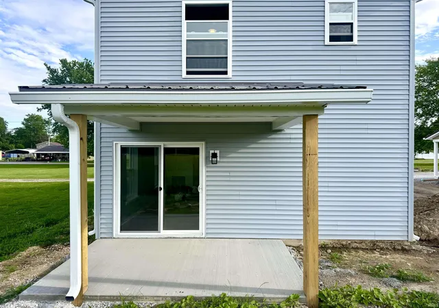 Photo 4 of Manufactured home for sale at 819 N Grant St, Gas City, IN 46933 | MLS# 202621087 | Listing updated on 2026-09-12