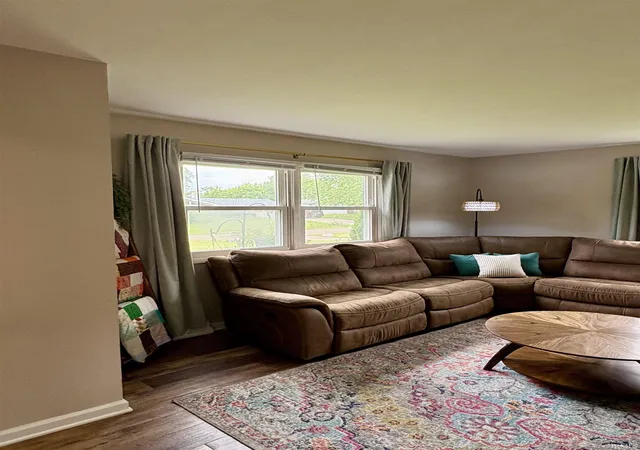 4th image of 7104 S Hibiscus Dr, Muncie, IN 47302 | MLS# 202621148