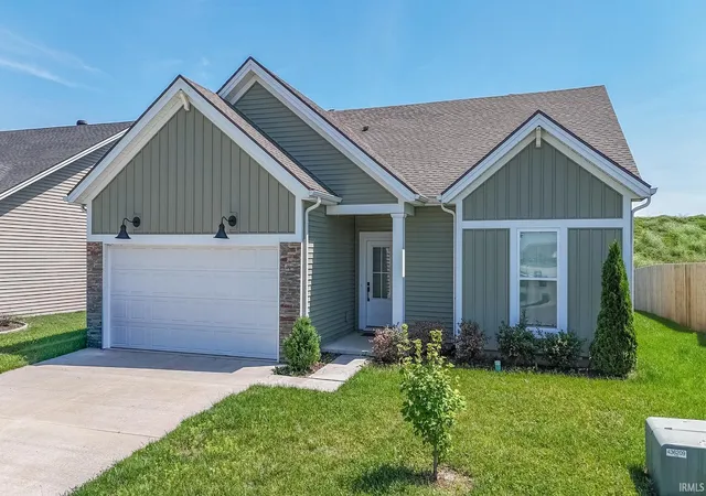 Homes for sale in Newburgh, IN | 5579 Baywater Dr, Newburgh, IN 47630 | MLS# 202621177