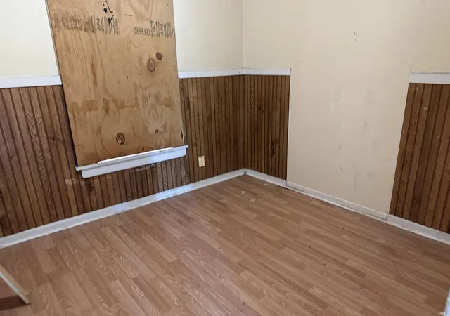 Photo 4 of Manufactured home for sale at 2029 S Michigan St, South Bend, IN 46613 | MLS# 202621193 | Listing updated on 2026-09-01