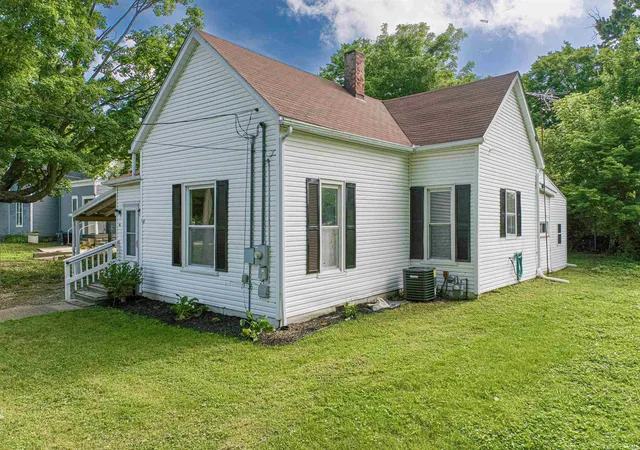 Photo 3 of Sale Pending at 103 S Church St, Owensville, IN 47665 | MLS# 202621210 | Listing updated on 2026-08-03