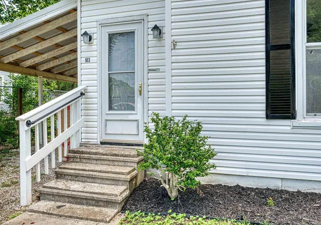 Photo 4 of Sale Pending at 103 S Church St, Owensville, IN 47665 | MLS# 202621210 | Listing updated on 2026-08-03