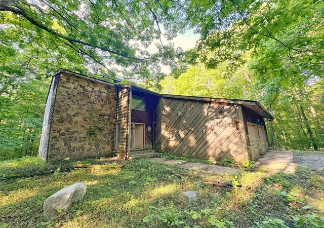 2nd image of 694 N 400 W, West Lafayette, IN 47906 | MLS# 202621212