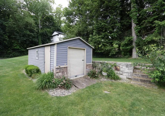 3rd image of 30642 N Shore Dr, Elkhart, IN 46514 | MLS# 202621217