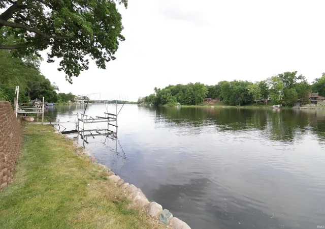 40th image of 30642 N Shore Dr, Elkhart, IN 46514 | MLS# 202621217