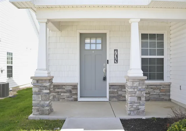 3rd image of 735 W Hamilton Rd, Fort Wayne, IN 46819 | MLS# 202621221