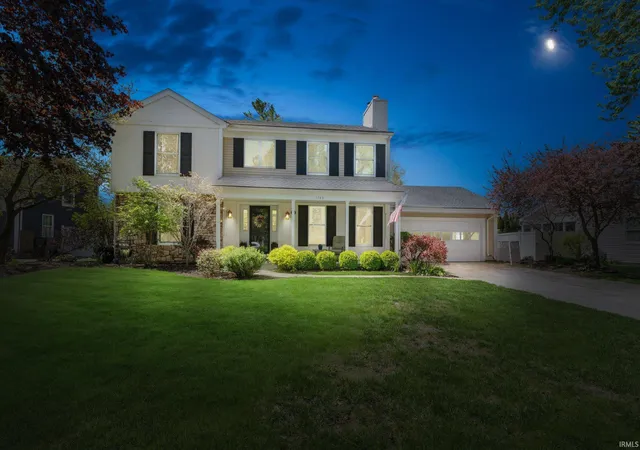 2nd image of 1743 Crabtree Ln, Elkhart, IN 46514 | MLS# 202621247