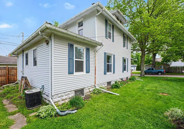29th image of 208 N Nappanee St, Nappanee, IN 46550 | MLS# 202621262