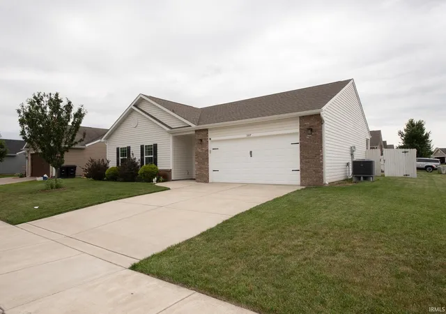 Photo 2 of Sale Pending at 3107 Bond Dr, Lafayette, IN 47909 | MLS# 202621266 | Listing updated on 2026-08-02