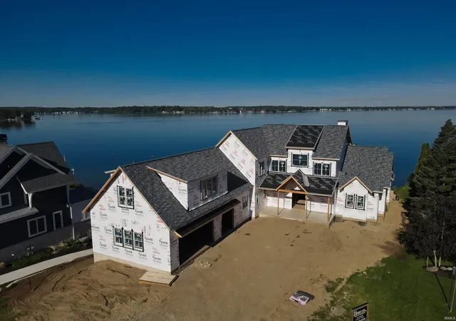 2nd image of 10985 Crows Nest Dr, Syracuse, IN 46567 | MLS# 202621270