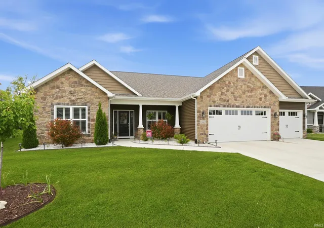 Photo 1 of Sale Pending at 13667 Stone Table Blvd, Fort Wayne, IN 46845 | MLS# 202621276 | Listing updated on 2026-08-18