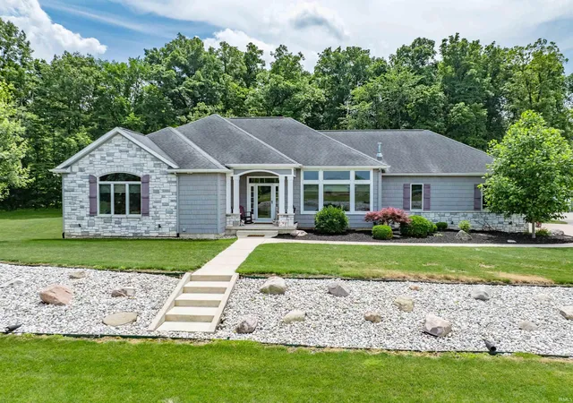 Photo 3 of Manufactured home for sale at 3330 Hursh Rd, Fort Wayne, IN 46845 | MLS# 202621278 | Listing updated on 2026-06-03