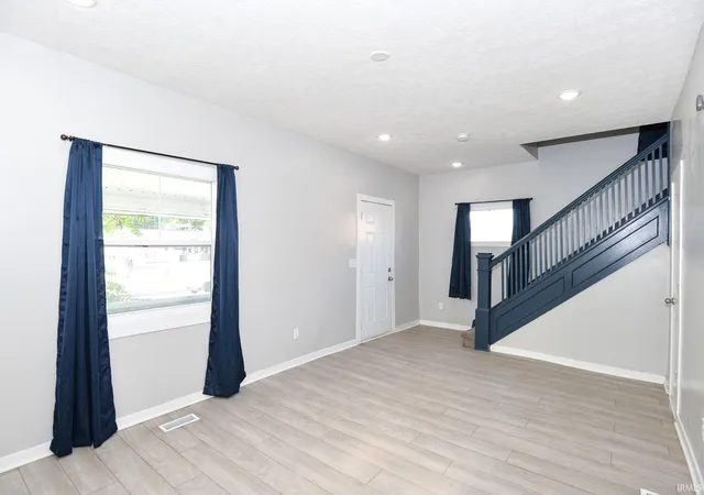 3rd image of 4410 E 10Th St, Indianapolis, IN 46201 | MLS# 202621282
