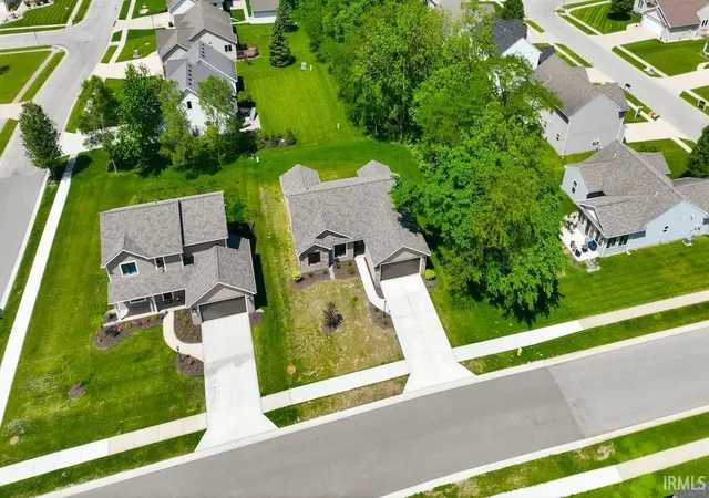2nd image of 15585 Brimwillow Run, Huntertown, IN 46748 | MLS# 202621301