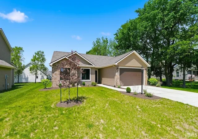 5th image of 15585 Brimwillow Run, Huntertown, IN 46748 | MLS# 202621301
