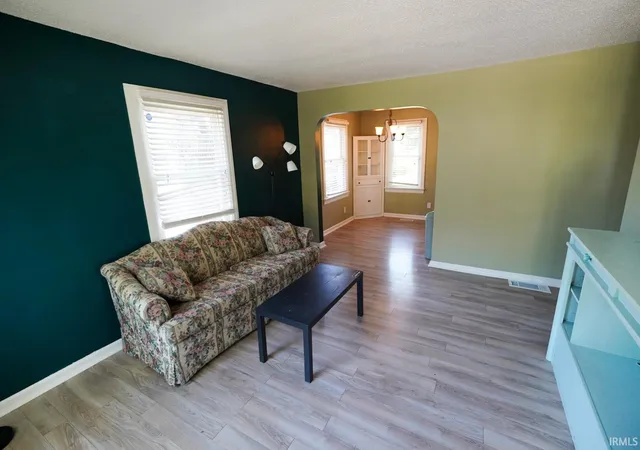 Homes for sale in Evansville, IN | 1620 E Blackford Ave, Evansville, IN 47714 | MLS# 202621319