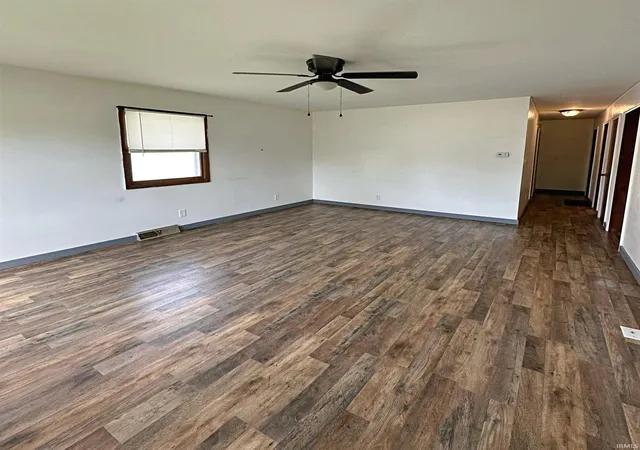 Photo 2 of Manufactured home for sale at 1412 E Poplar St, Petersburg, IN 47567 | MLS# 202621357 | Listing updated on 2026-08-27