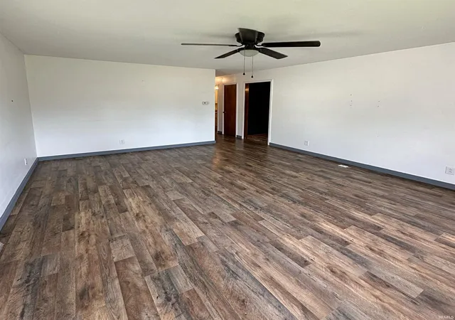 Photo 3 of Sale Pending at 1412 E Poplar St, Petersburg, IN 47567 | MLS# 202621357 | Listing updated on 2026-10-09