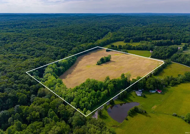 Homes for sale in Freetown, IN | 3000 W Block County Rd 900, Freetown, IN 47235 | MLS# 202621372