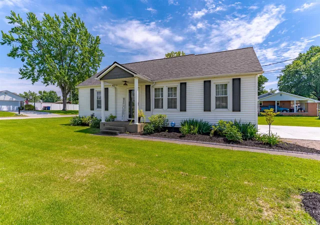 Homes for sale in Evansville, IN | 2511 Saint George Rd, Evansville, IN 47711 | MLS# 202621401