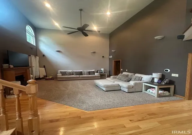 4th image of 637 Canal St, Worthington, IN 47471 | MLS# 202621407