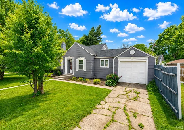 Homes for sale in Goshen, IN | 1507 Westmoor Pkwy, Goshen, IN 46526 | MLS# 202621409