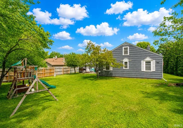 Homes for sale in Goshen, IN | 1507 Westmoor Pkwy, Goshen, IN 46526 | MLS# 202621409