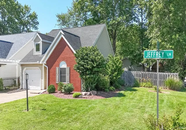 Homes for sale in Newburgh, IN | 5797 Jeffrey Ln, Newburgh, IN 47630 | MLS# 202621417
