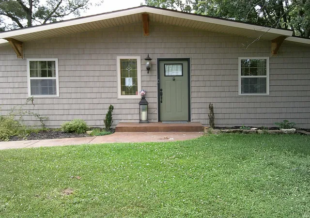 Photo 3 of Sale Pending at 3099 S Pelzer Rd, Boonville, IN 47601 | MLS# 202621423 | Listing updated on 2026-09-10