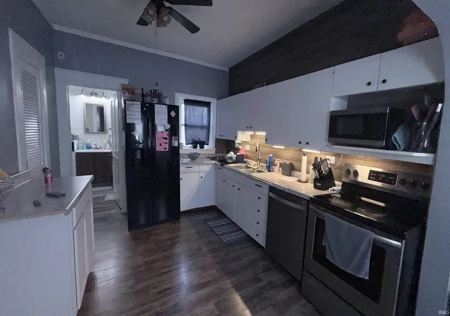 Photo 3 of Manufactured home for sale at 807 S Armstrong St, Kokomo, IN 46901 | MLS# 202621461 | Listing updated on 2026-07-06