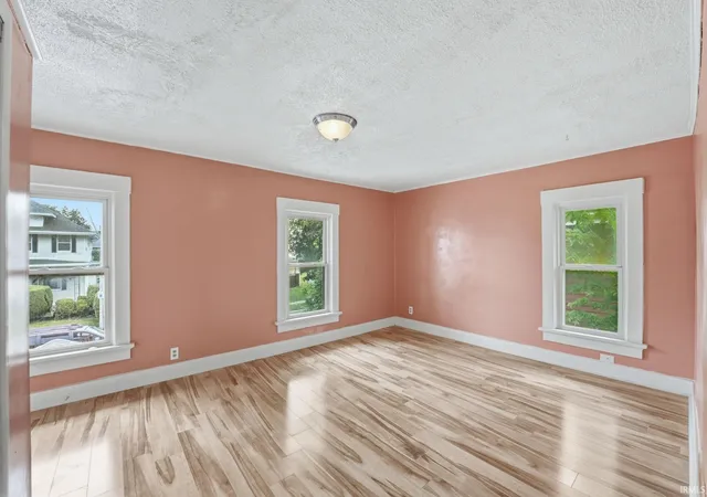 Photo 4 of Manufactured home for sale at 2908 Winter St, Fort Wayne, IN 46806 | MLS# 202621476 | Listing updated on 2026-09-09