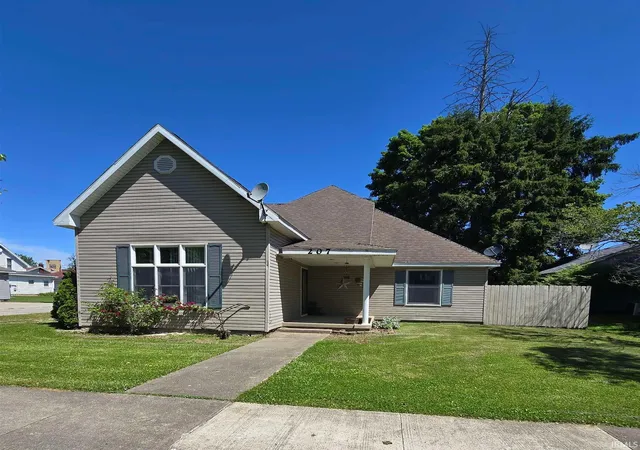 Photo 1 of Sale Pending at 207 E Marion St, Converse, IN 46919 | MLS# 202621493 | Listing updated on 2026-09-04