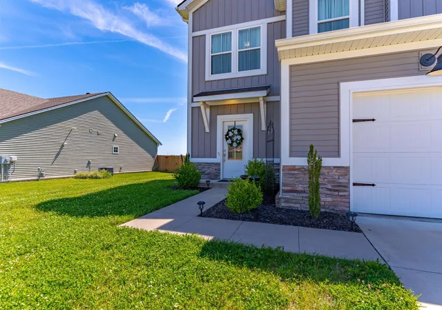 Photo 2 of Manufactured home for sale at 1150 Helen Ct, Boonville, IN 47601 | MLS# 202621498 | Listing updated on 2026-09-16