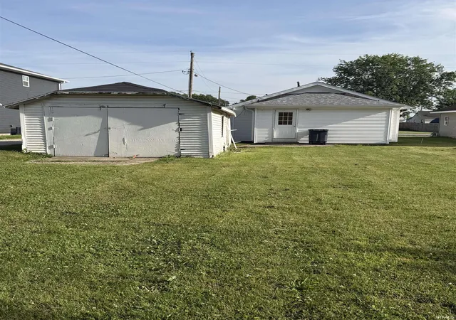 Homes for sale in Frankfort, IN | 1354 W Jefferson St, Frankfort, IN 46041 | MLS# 202621503