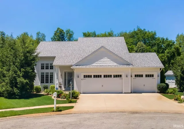 1st image of 26918 Mc Arthur Ct, South Bend, IN 46628 | MLS# 202621522