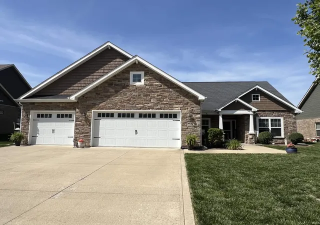 Homes for sale in Kokomo, IN | 1535 Foxhaven Dr, Kokomo, IN 46902 | MLS# 202621622