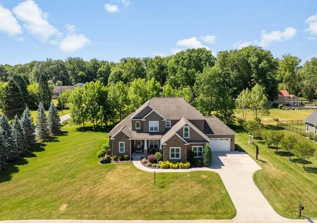 Homes for sale in Warsaw, IN | 2047 W Blackberry Trl, Warsaw, IN 46580 | MLS# 202621672
