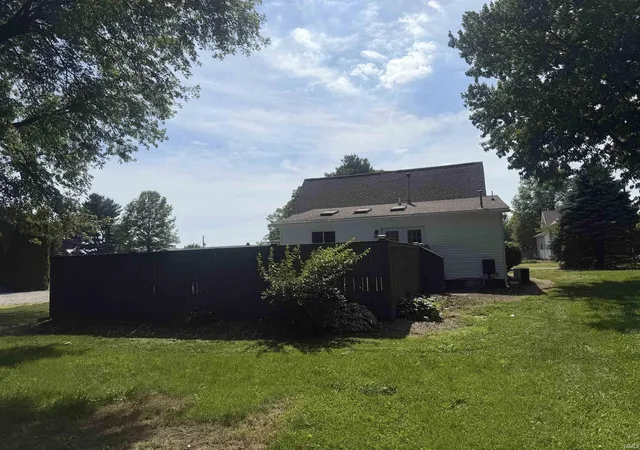 Homes for sale in New Richmond, IN | 509 S Wabash St, New Richmond, IN 47967 | MLS# 202621690