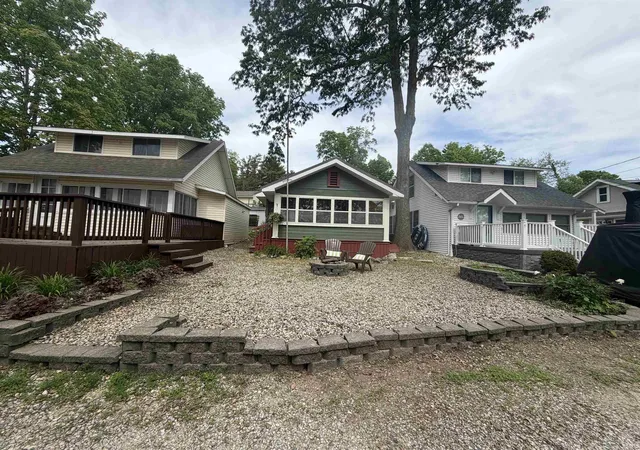 Homes for sale in Hamilton, IN | 840 Lane 120, Hamilton, IN 46742 | MLS# 202621702