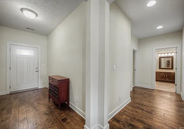 Photo 5 of Manufactured home for sale at 805 Criterion Way, Evansville, IN 47711 | MLS# 202621731 | Listing updated on 2026-08-19