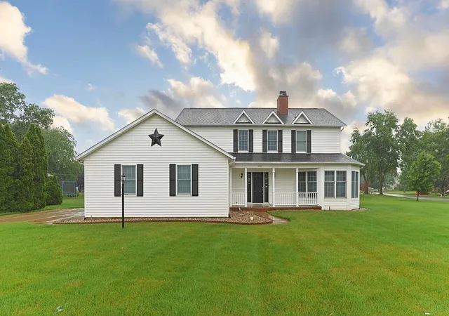 Homes for sale in Mishawaka, IN | 11553 Strohm Dr, Mishawaka, IN 46545 | MLS# 202621769