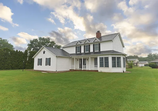 Homes for sale in Mishawaka, IN | 11553 Strohm Dr, Mishawaka, IN 46545 | MLS# 202621769