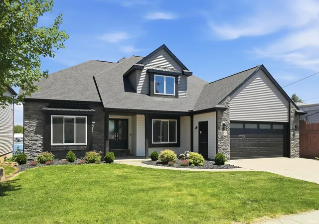 2nd image of 3930 E Bellefontaine Rd, Hamilton, IN 46742 | MLS# 202621774