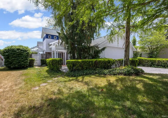 3rd image of 11114 Lakeshore Dr, Osceola, IN 46561 | MLS# 202621775
