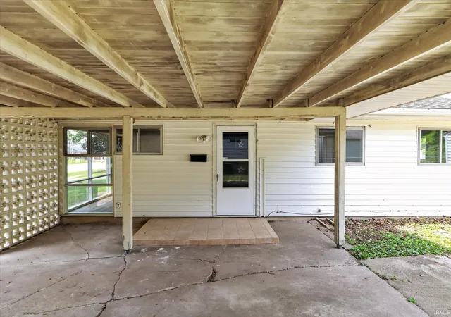 Homes for sale in South Bend, IN | 1403 E Ireland Rd, South Bend, IN 46614 | MLS# 202621790