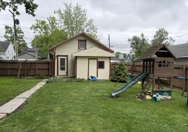 Homes for sale in Bluffton, IN | 424 W Miller St, Bluffton, IN 46714 | MLS# 202621791