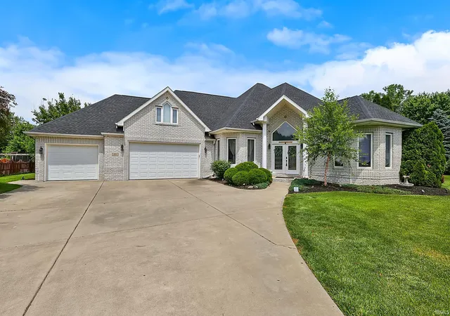 2nd image of 481 Cormorant Ct, Lafayette, IN 47909 | MLS# 202621824