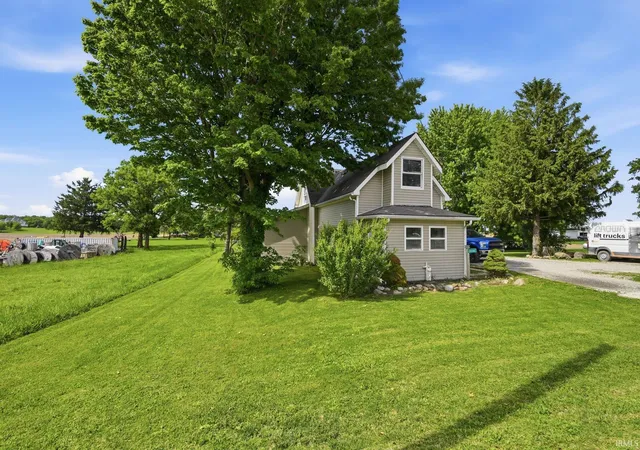 Homes for sale in Frankfort, IN | 2058 E State Road 26 Road, Frankfort, IN 46041 | MLS# 202621872